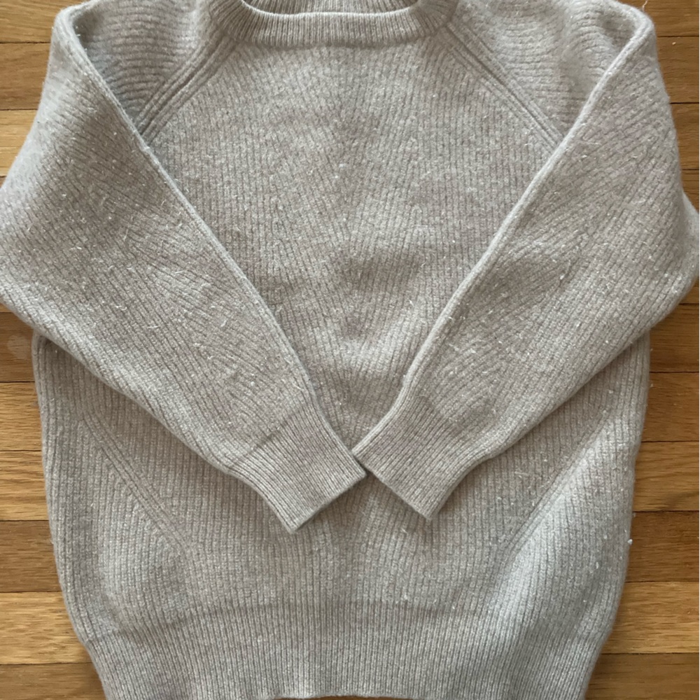 Demylee Remy Sweater in Barley Size Small - Picture 2 of 4